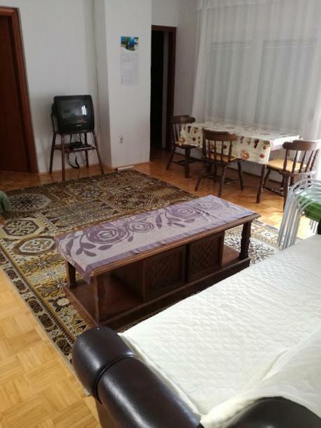 Apartmani Marijana Selce Esterno foto