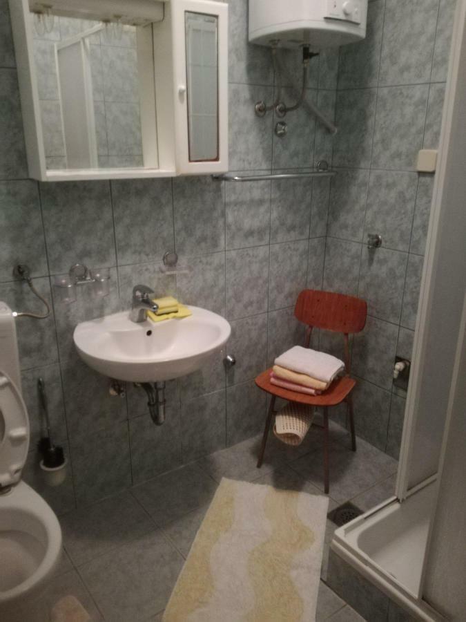 Apartmani Marijana Selce Esterno foto