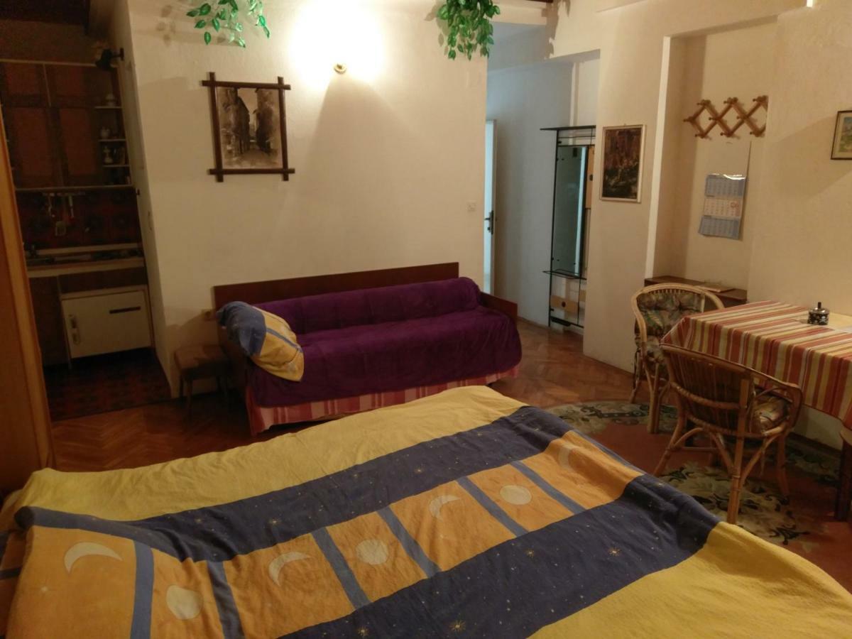 Apartmani Marijana Selce Esterno foto